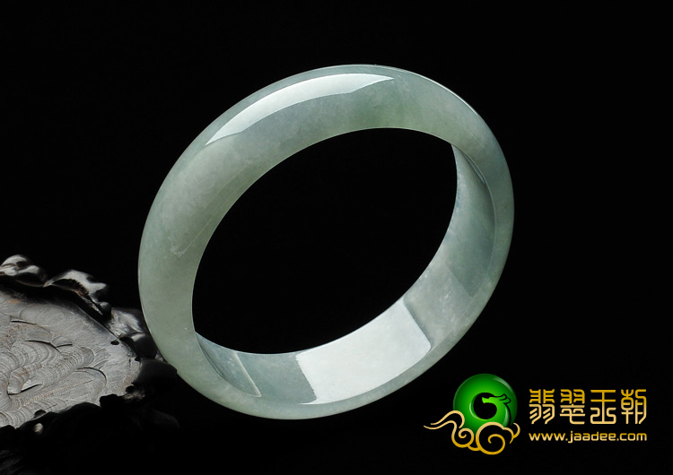 糯冰种晴水缅甸翡翠A货手镯（61.4）