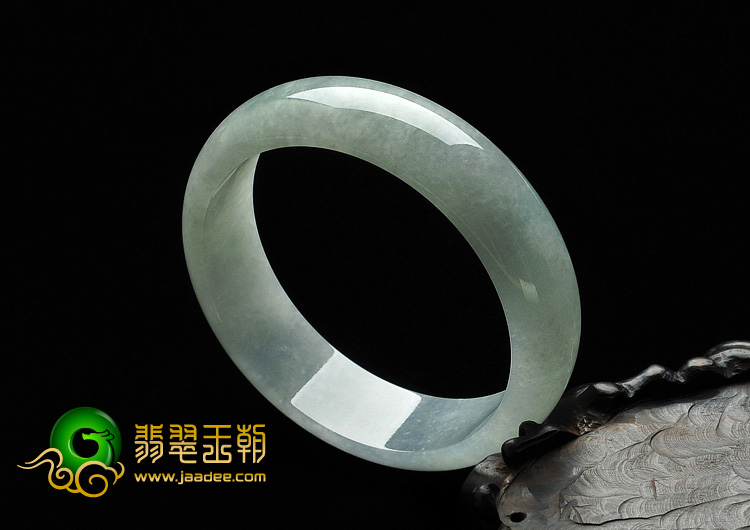 糯冰种晴水缅甸翡翠A货手镯（61.6mm）