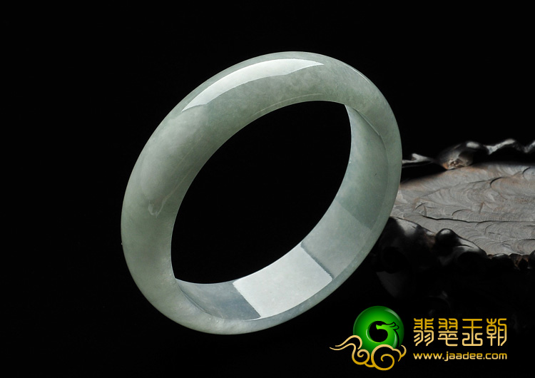 糯冰种晴水缅甸翡翠A货手镯（61.6mm）