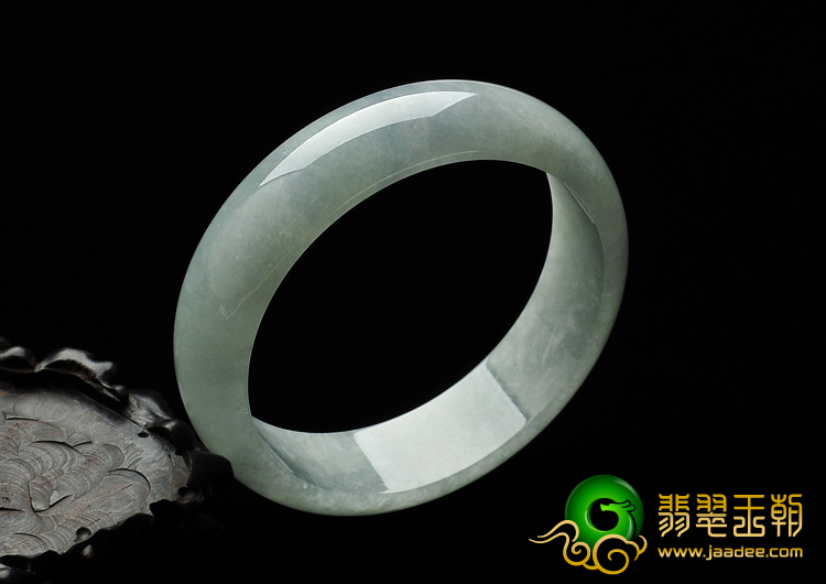 糯冰种晴水缅甸翡翠A货手镯（61.6mm）
