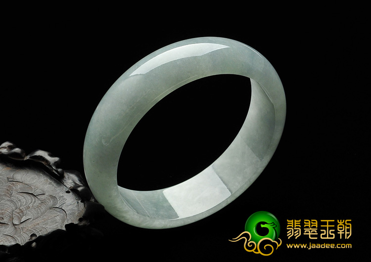 糯冰种晴水缅甸翡翠A货手镯（61.6mm）