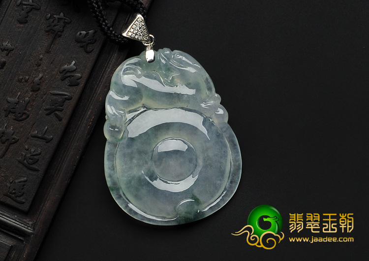 冰种飘花缅甸翡翠A货福在眼前挂件