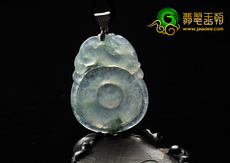冰种飘花缅甸翡翠A货福在眼前挂件