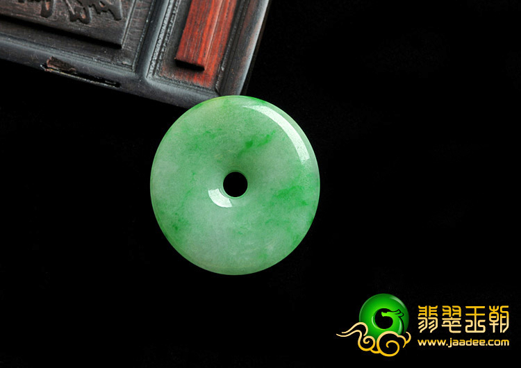 糯冰种翠色缅甸翡翠A货平安扣挂件