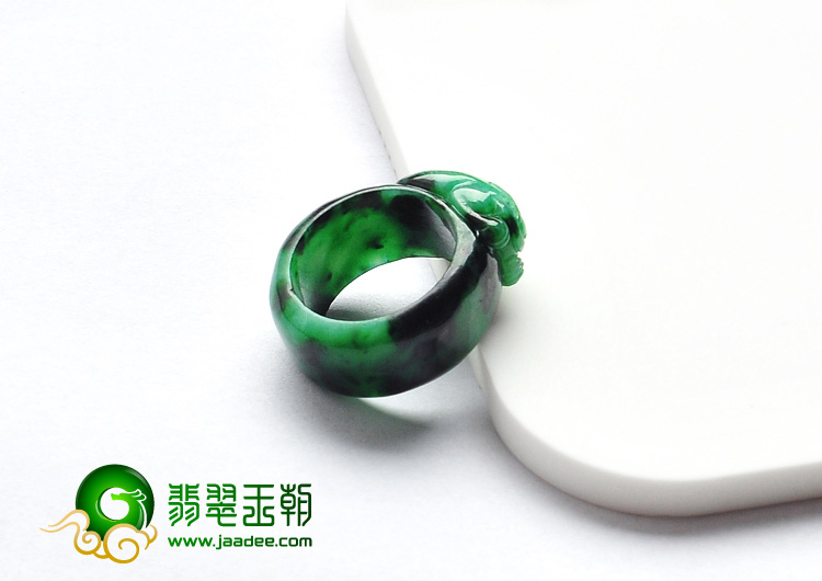 糯冰种浓绿缅甸翡翠A货貔貅指环