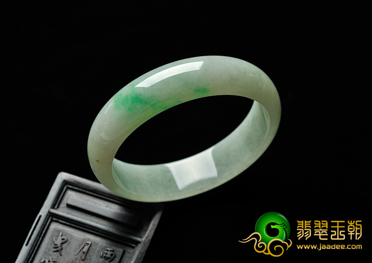 糯冰种飘翠缅甸翡翠A货手镯（59mm）