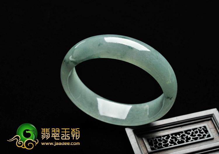 糯冰种飘花缅甸翡翠A货手镯（58.3mm）