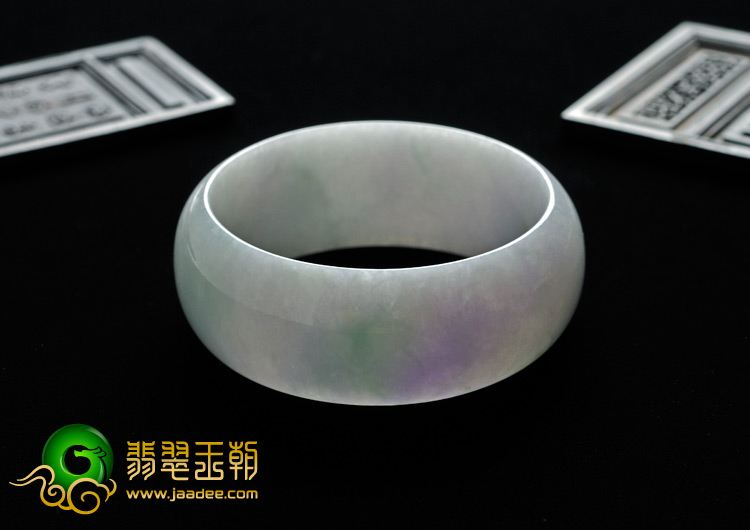 糯冰种春带彩缅甸翡翠A货手镯（57.2mm）