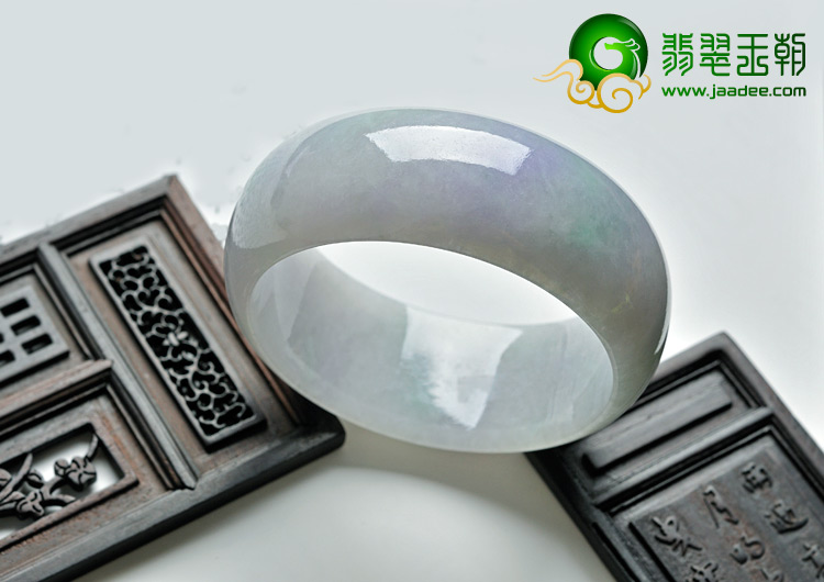 糯冰种春带彩缅甸翡翠A货手镯（57.2mm）