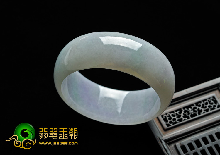 糯冰种春带彩缅甸翡翠A货手镯（57.2mm）