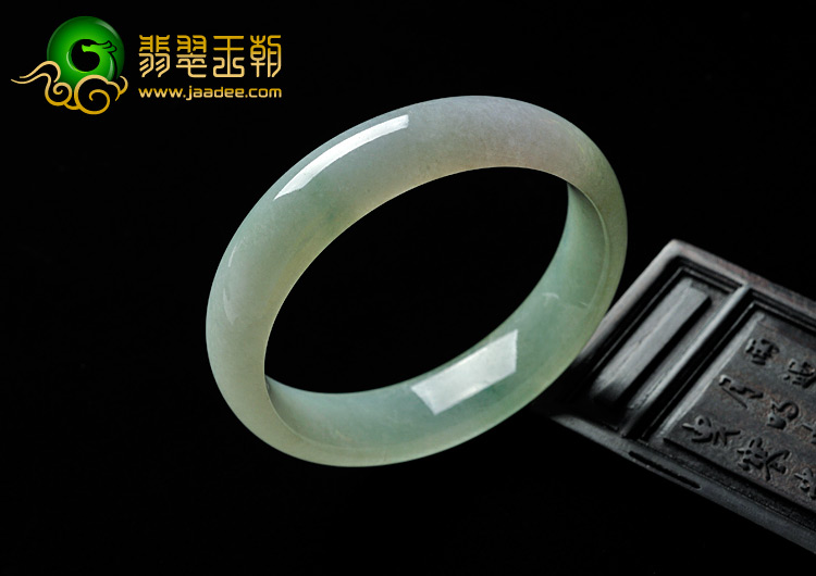 糯冰种春带彩缅甸翡翠A货手镯（58.6mm）
