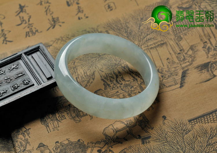 糯冰种晴水缅甸翡翠A货手镯（59.4mm）