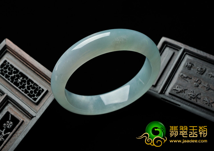 冰种晴水缅甸翡翠A货手镯（55.3mm）