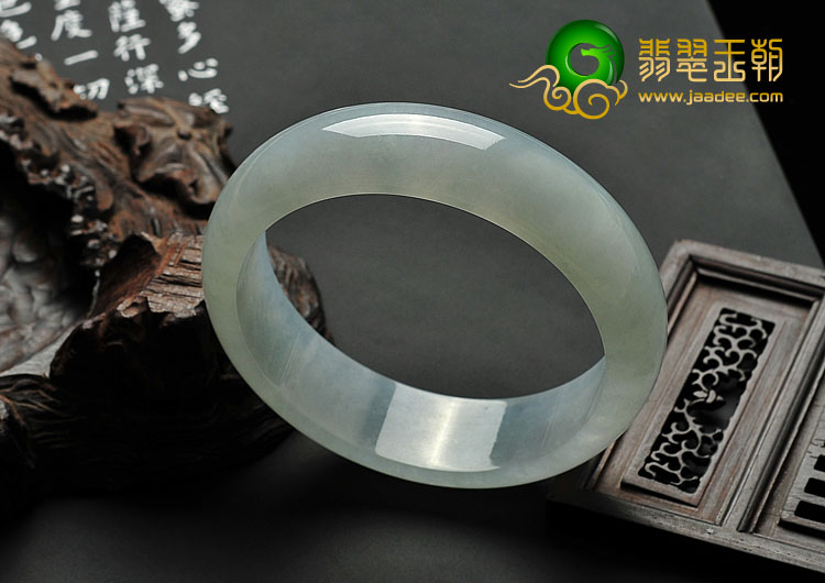 冰种晴水缅甸翡翠A货手镯（57.5mm）