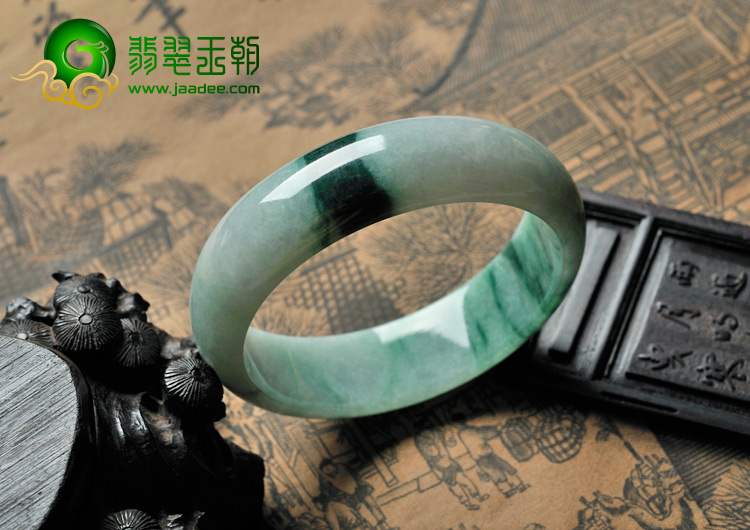 糯冰种飘花缅甸翡翠A货手镯（56.1mm）