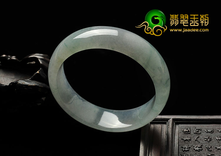 冰种飘花缅甸翡翠A货手镯（57.8mm）