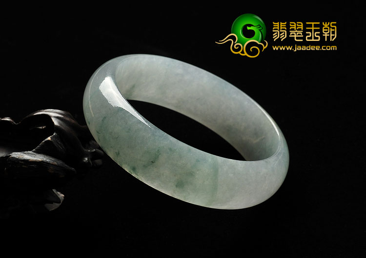 冰种飘花缅甸翡翠A货手镯（57.8mm）