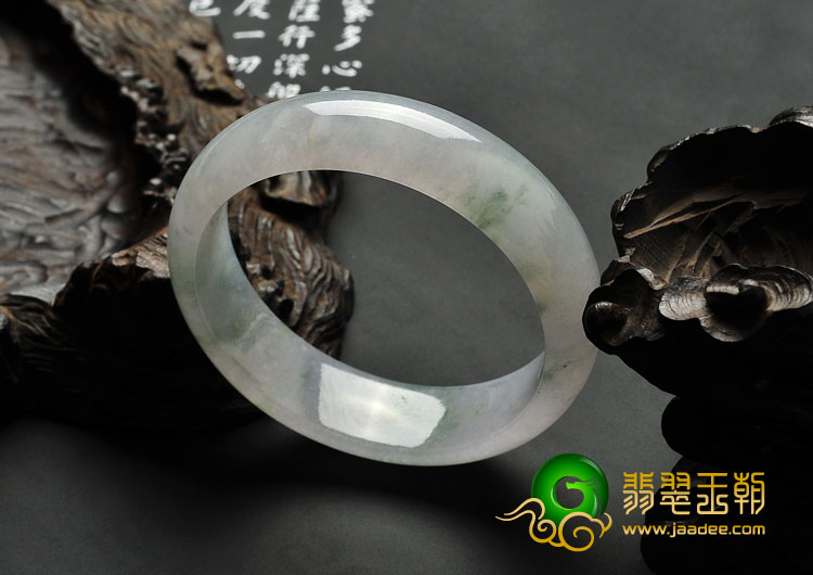 冰种飘花缅甸翡翠A货手镯（57.5mm）