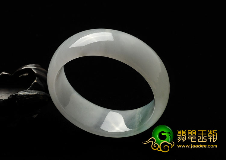 冰种晴水缅甸翡翠A货手镯（57.9mm）