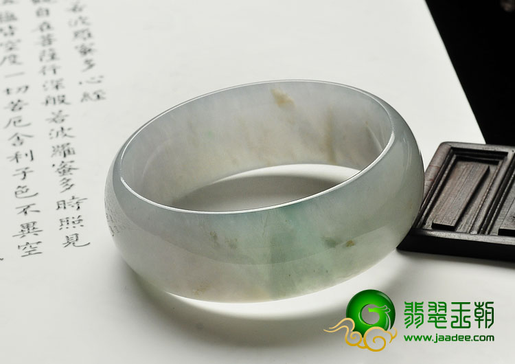 冰种晴水缅甸翡翠A货手镯（57.9mm）