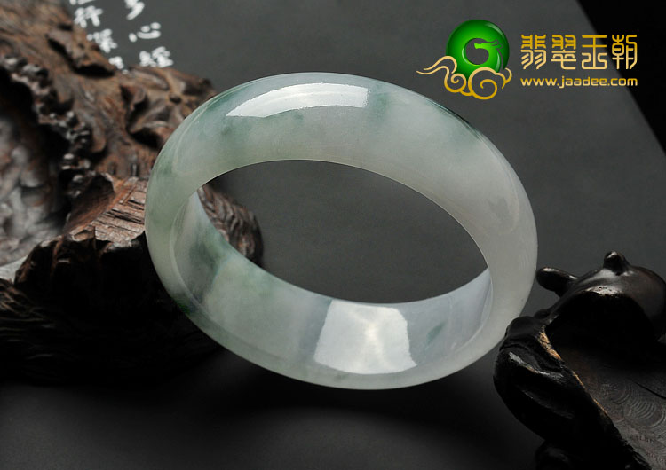 糯冰种飘花缅甸翡翠A货手镯（58mm）