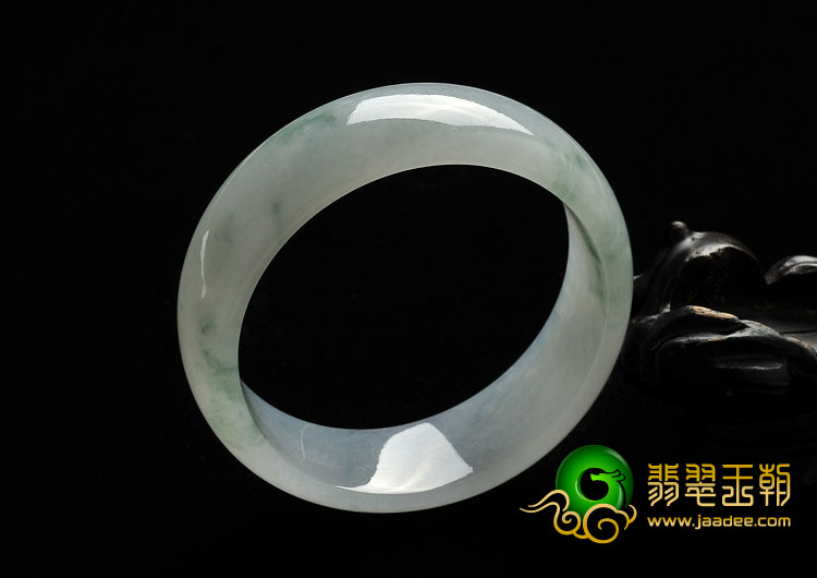 糯冰种飘花缅甸翡翠A货手镯（58mm）