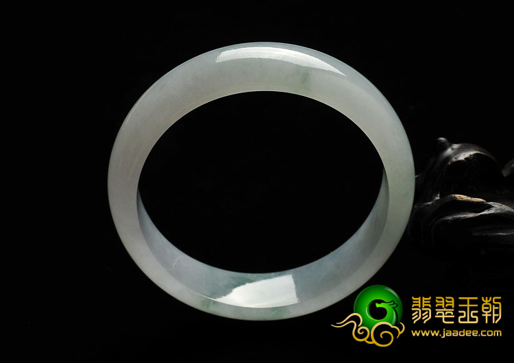 糯冰种飘花缅甸翡翠A货手镯（57.8mm）