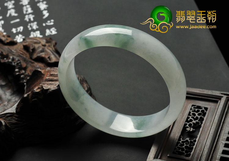 冰种飘花缅甸翡翠A货手镯（56.4mm）
