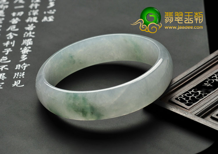 冰种飘花缅甸翡翠A货手镯（56.4mm）