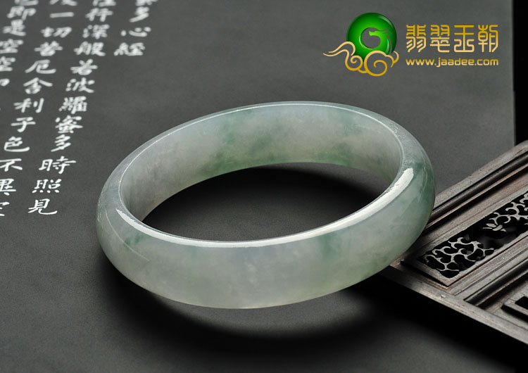 冰种飘花缅甸翡翠A货手镯（56.5mm）