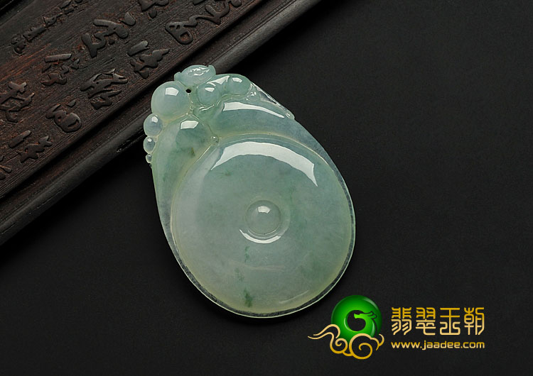 冰种飘花缅甸翡翠A货福在眼前挂件