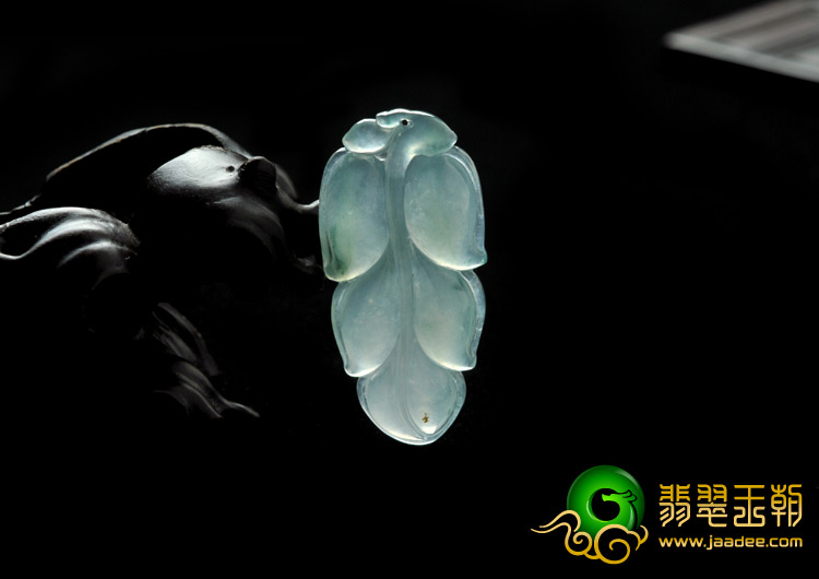 冰种飘花缅甸翡翠A货叶子挂件