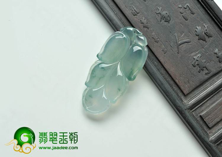 冰种飘花缅甸翡翠A货叶子挂件