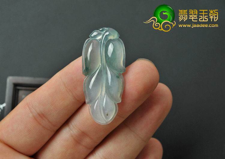 冰种飘花缅甸翡翠A货叶子挂件