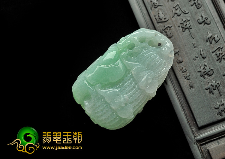 糯冰种晴水缅甸翡翠A货生意兴隆挂件