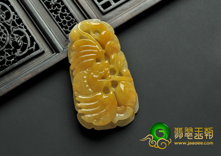 糯冰种黄翡缅甸翡翠A货福在眼前挂件