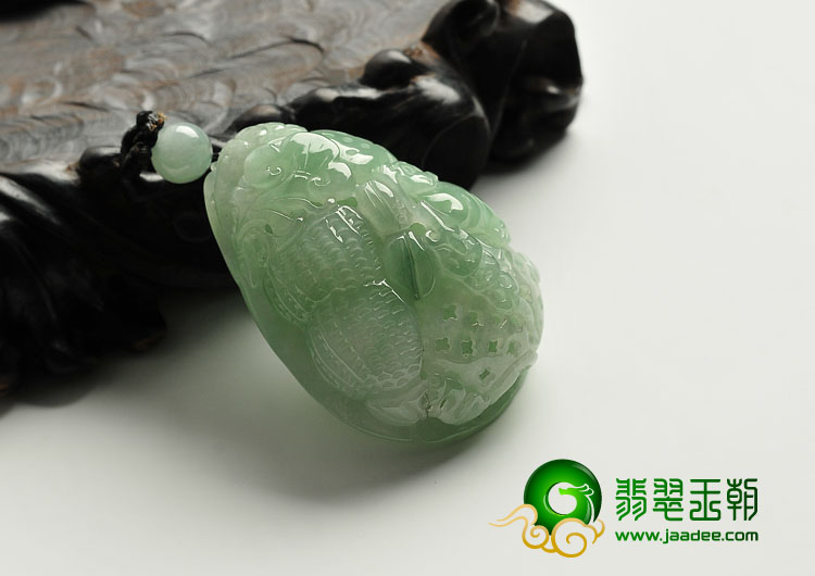 糯冰种晴水缅甸翡翠A货满载而归挂件
