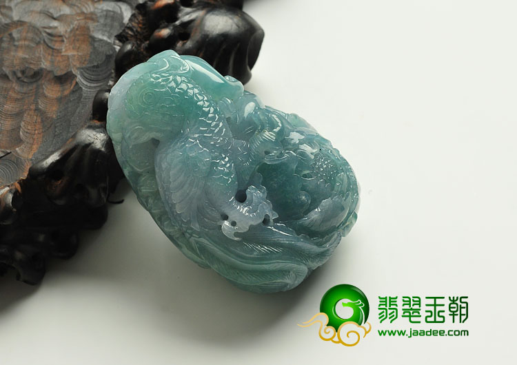 糯冰种晴水缅甸翡翠A货英明神武挂件