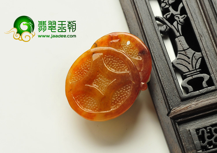 糯冰种黄翡缅甸翡翠A货金蟾挂件