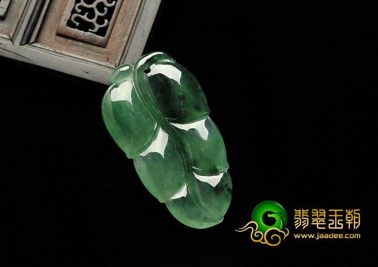 冰种飘花缅甸翡翠A货叶子挂件