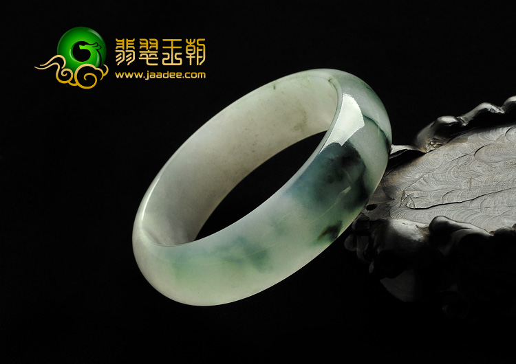 糯冰种飘花缅甸翡翠A货手镯（57mm）