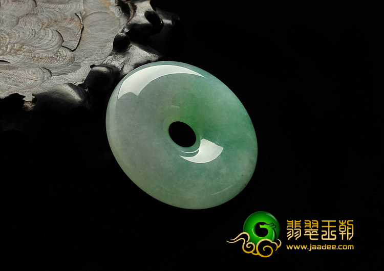 冰种翠色缅甸翡翠A货平安扣挂件