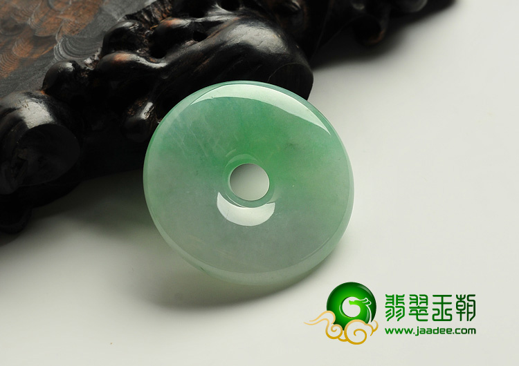 冰种翠色缅甸翡翠A货平安扣挂件