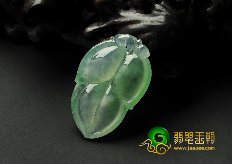 冰玻种绿晴水缅甸翡翠A货叶子挂件