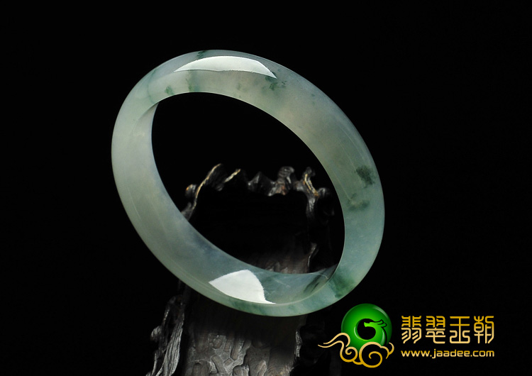 冰种飘花缅甸翡翠A货手镯（56mm）
