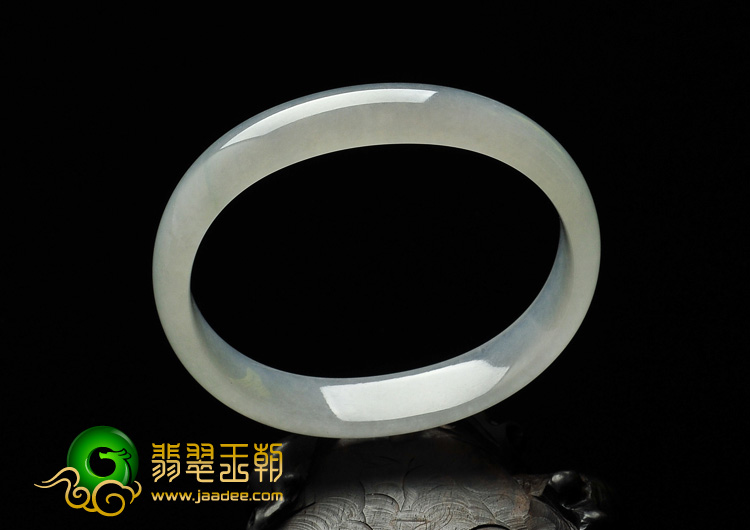 冰种晴水缅甸翡翠A货贵妃镯（58.2mm-49.8mm）