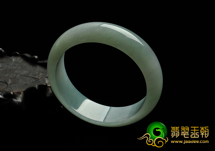 糯冰种晴水缅甸翡翠A货手镯（58mm）