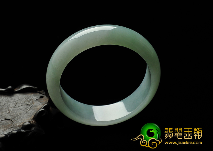 糯冰种晴水缅甸翡翠A货手镯（58mm）