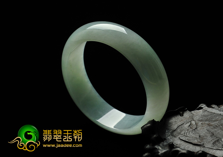 糯冰种晴水缅甸翡翠A货手镯（58mm）