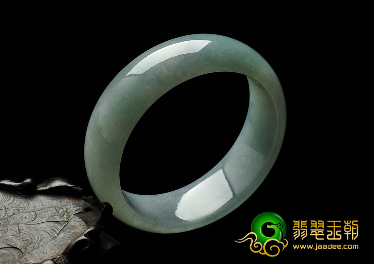 糯冰种晴水缅甸翡翠A货手镯（57.2mm）